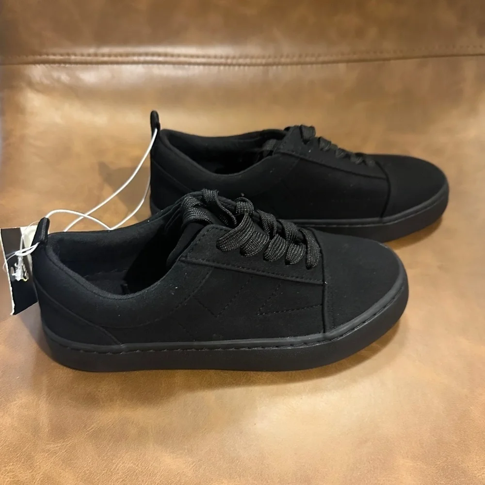 Garrett Art Class Kids Sneakers Black